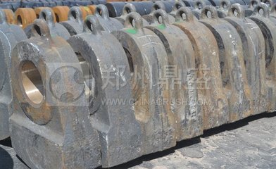 錘式破碎機錘頭材質(zhì)及使用壽命_鄭州鼎盛工程技術官方