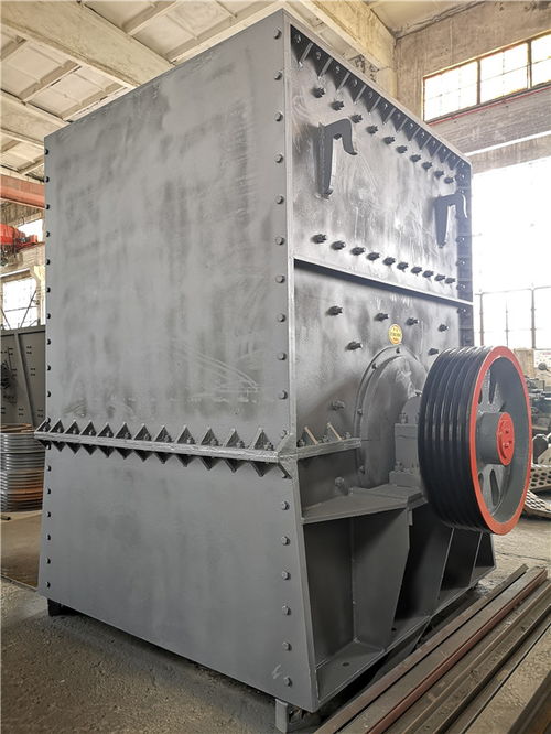 方箱錘式破碎機(jī)廠家 方箱錘式破碎機(jī) 天佑辰機(jī)械 查看 高清圖片 高清大圖
